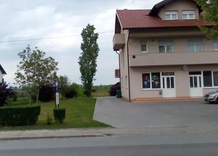Kuc kuc apartmani